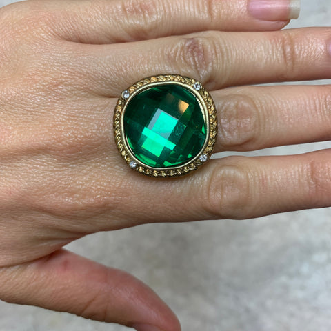 Emerald Royal Boleyn Ring