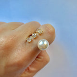 Pearl and crystals ring